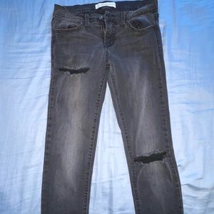 low rise distressed skinny jeans!